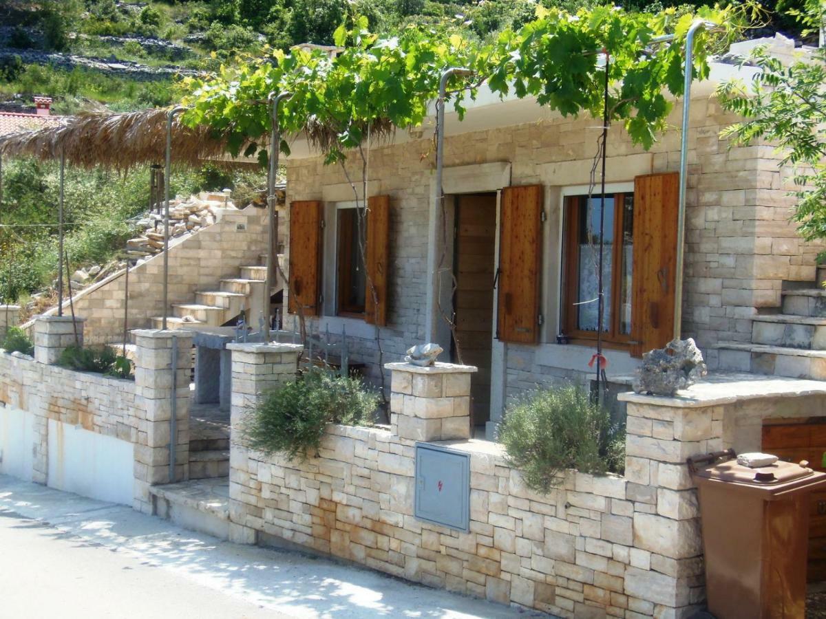 ヴェラ・ルカ Stiniva-Stone Houseヴィラ エクステリア 写真