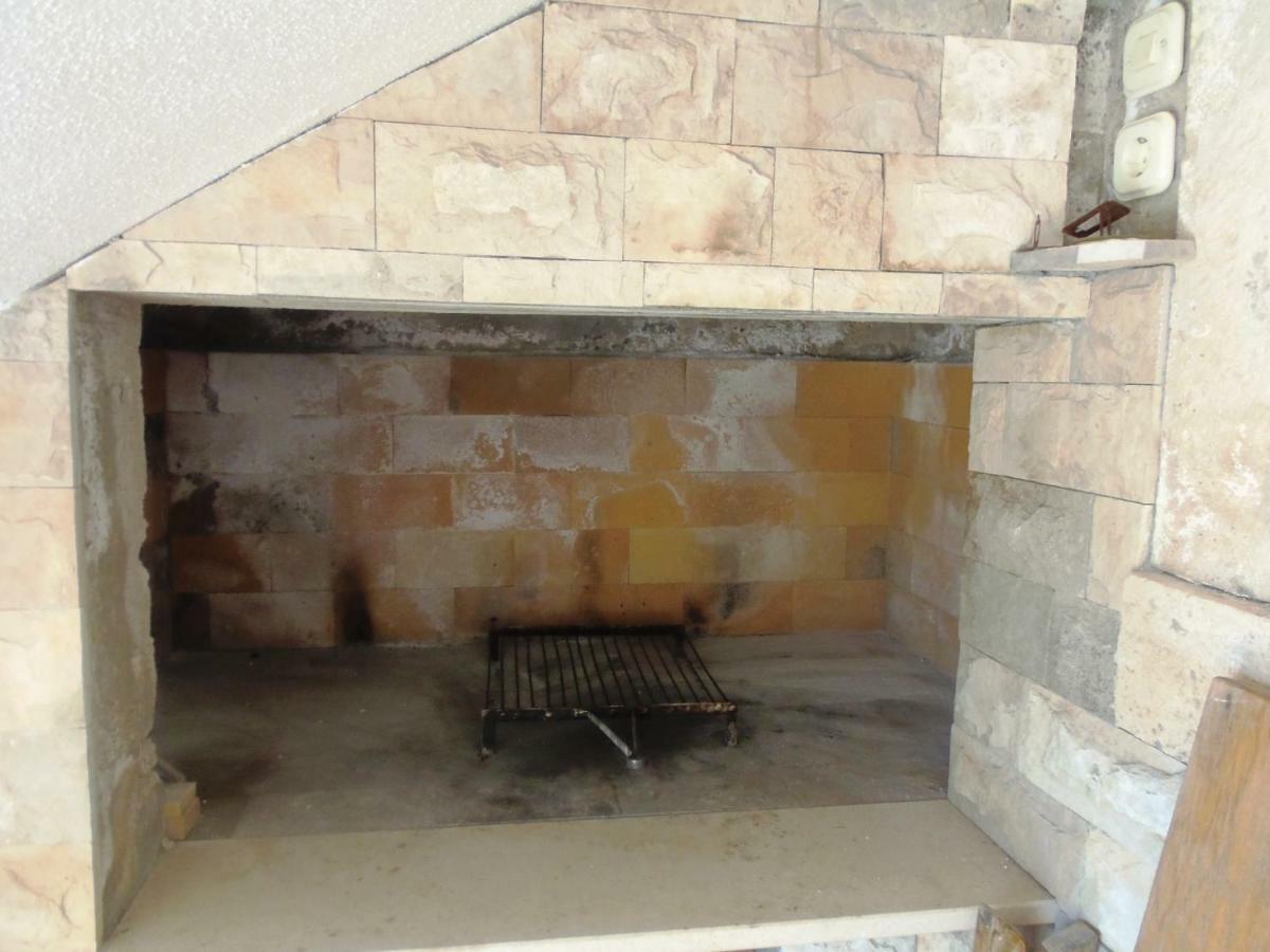 ヴェラ・ルカ Stiniva-Stone Houseヴィラ エクステリア 写真